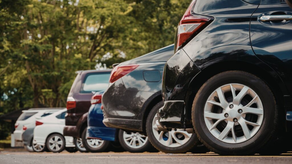 Carro Amassado em Estacionamento em Fortaleza: O Que Fazer e Como Avaliar o Dano Carro Amassado em Estacionamento em Fortaleza: O Que Fazer e Como Avaliar o Dano